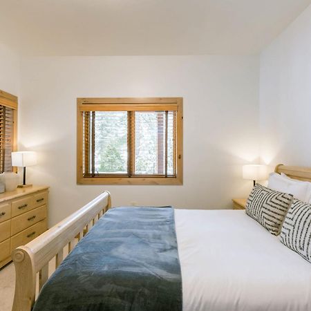 Coyote Moon By Avantstay Cabin Wsauna Mins From Dt Truckee Northstar Exteriér fotografie