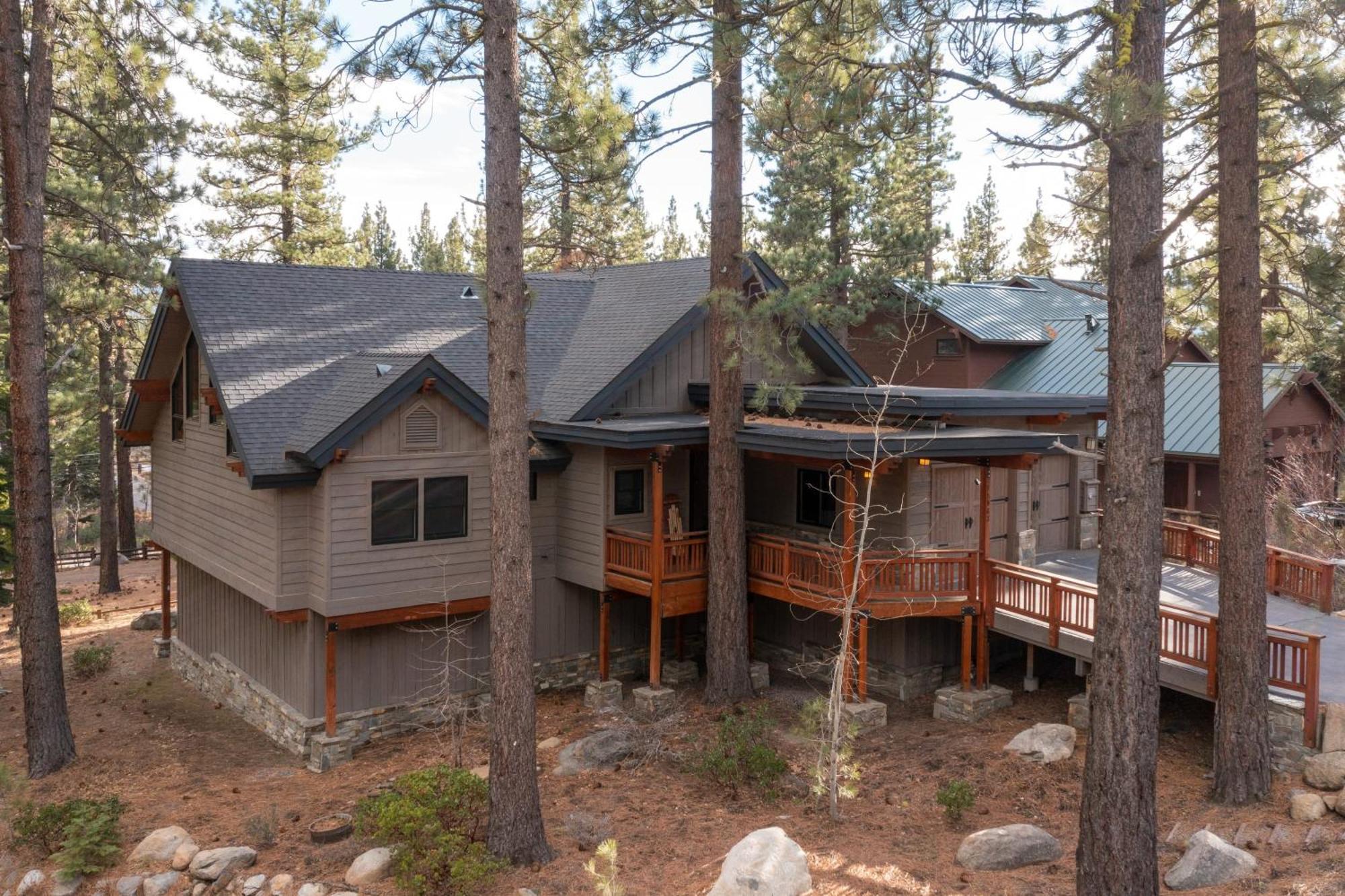 Coyote Moon By Avantstay Cabin Wsauna Mins From Dt Truckee Northstar Exteriér fotografie
